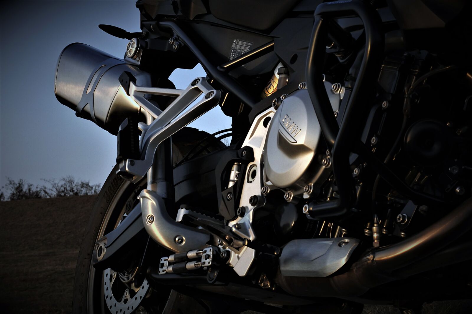 Nikon 1 J5 sample photo. Engine, bmw, gs photography