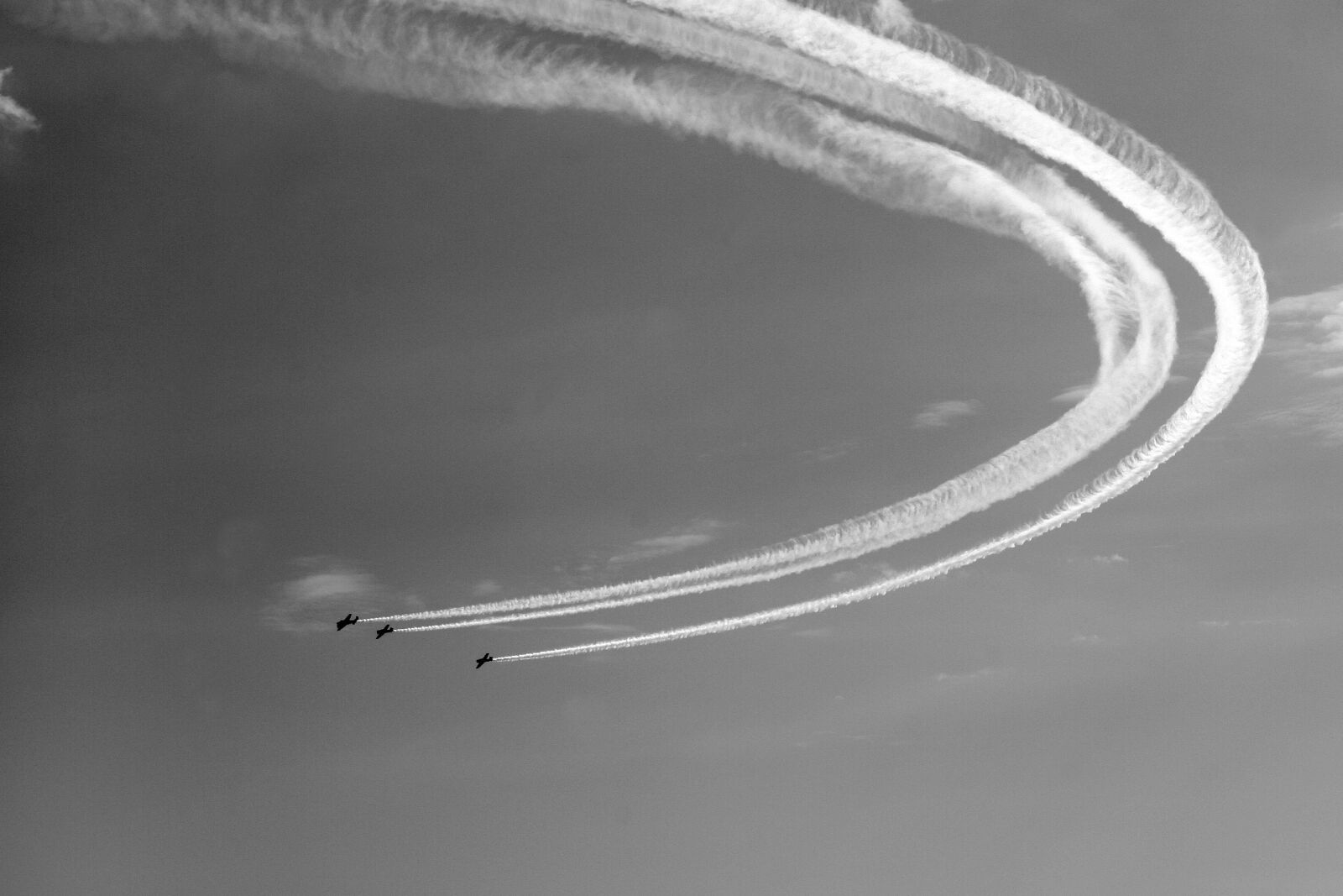 Canon EOS 20D sample photo. Plane, sky, aeronautics photography