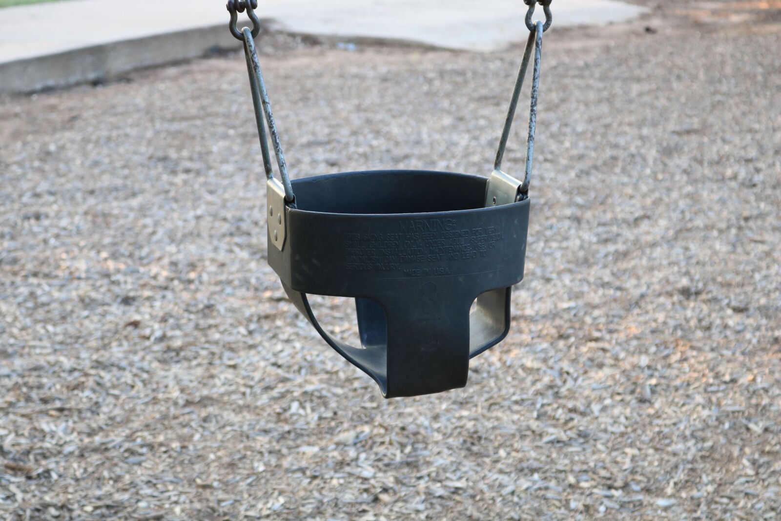 Canon EOS 750D (EOS Rebel T6i / EOS Kiss X8i) sample photo. Swing, play park, park photography