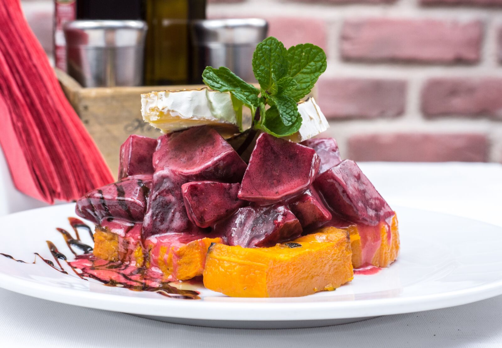 Nikon D7200 sample photo. Gourmet salad, pumpkin salad photography