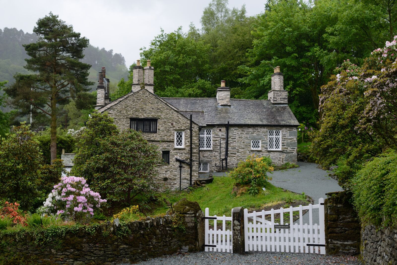 Nikon D800 sample photo. House, cottage, english photography