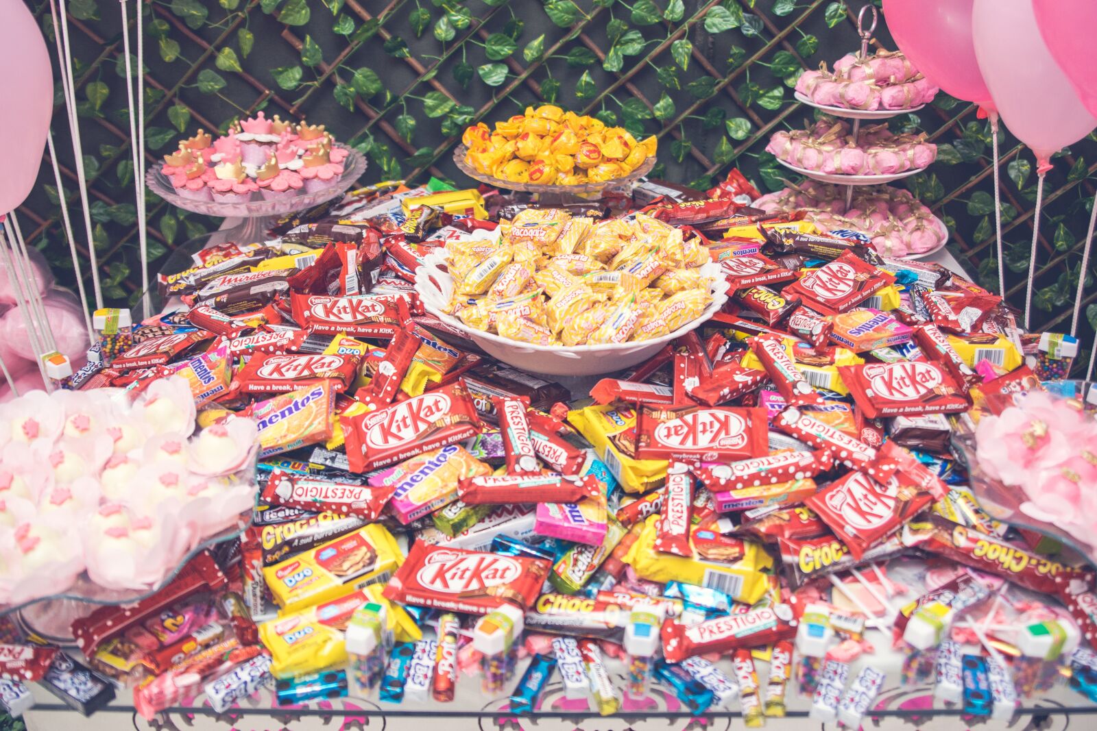 Nikon D5300 sample photo. Pastry, brigadier, party photography