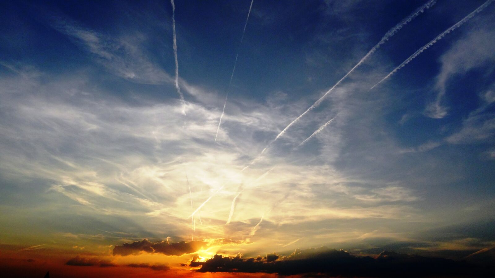Sony Cyber-shot DSC-HX50V sample photo. Sunset, sky, clouds photography