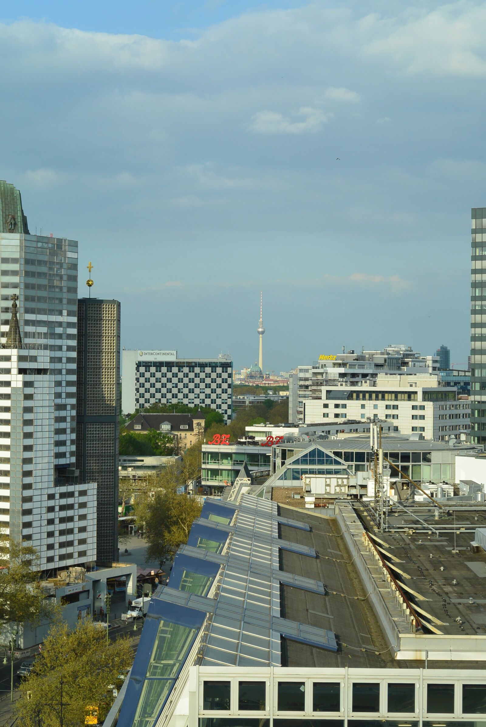 Nikon 1 S1 sample photo. Berlin, city, roofs photography