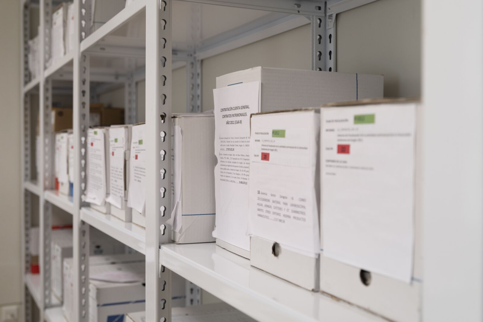 Nikon D750 sample photo. Office, paperwork, work photography
