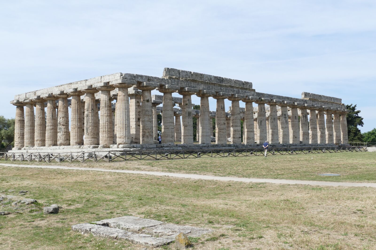 Panasonic Lumix DMC-FZ1000 sample photo. Paestum, italy, antiquity photography