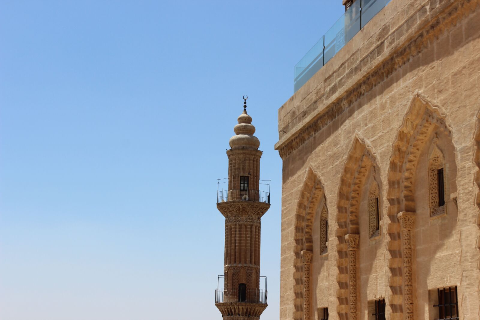 Canon EOS 600D (Rebel EOS T3i / EOS Kiss X5) sample photo. Mardin, old, city photography