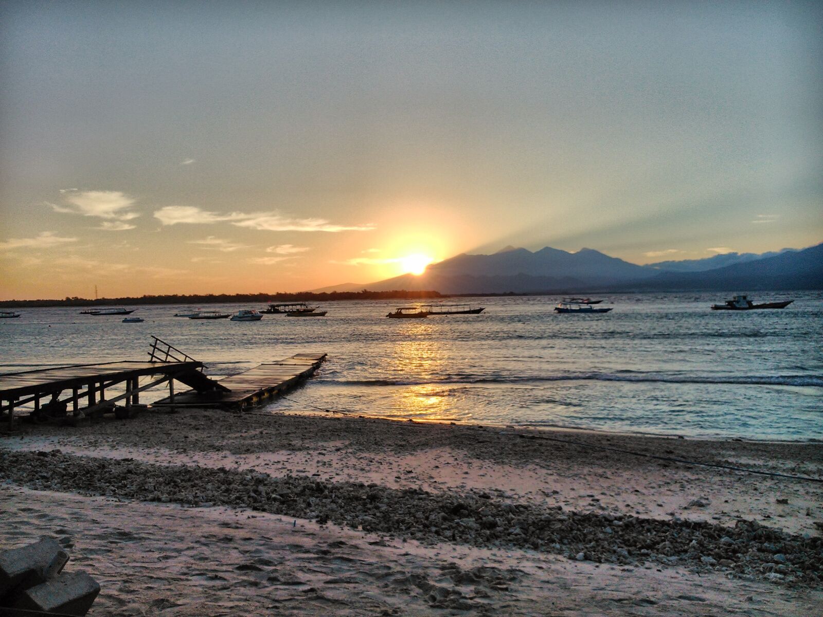 Sony Xperia L sample photo. Beach, lombok, sunrise photography