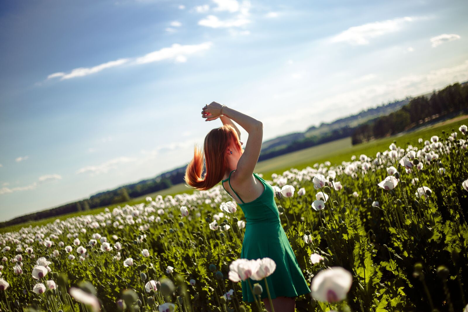 Canon EF 50mm F1.8 II sample photo. Girl, redhead, field photography