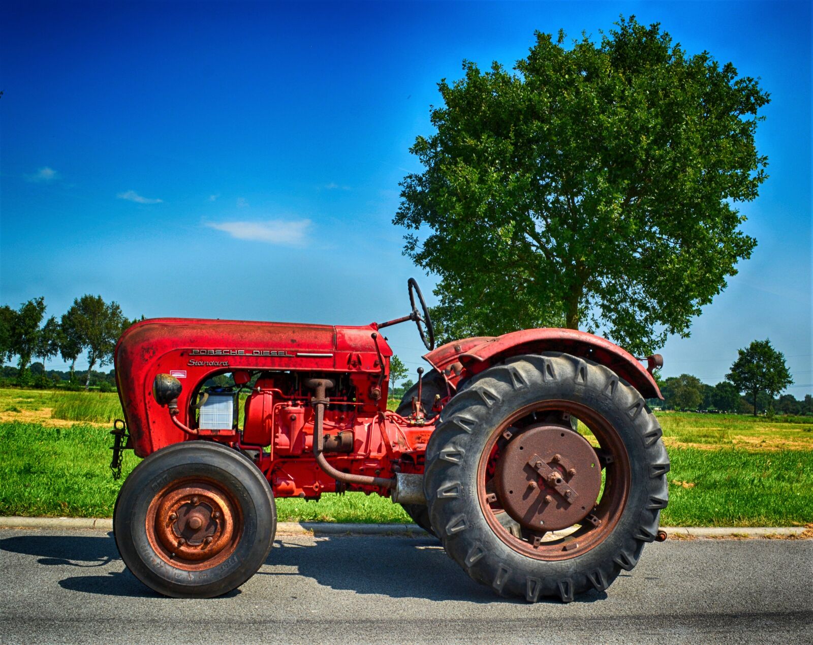 Nikon D5200 sample photo. Oldtimer, tractors, tractor photography