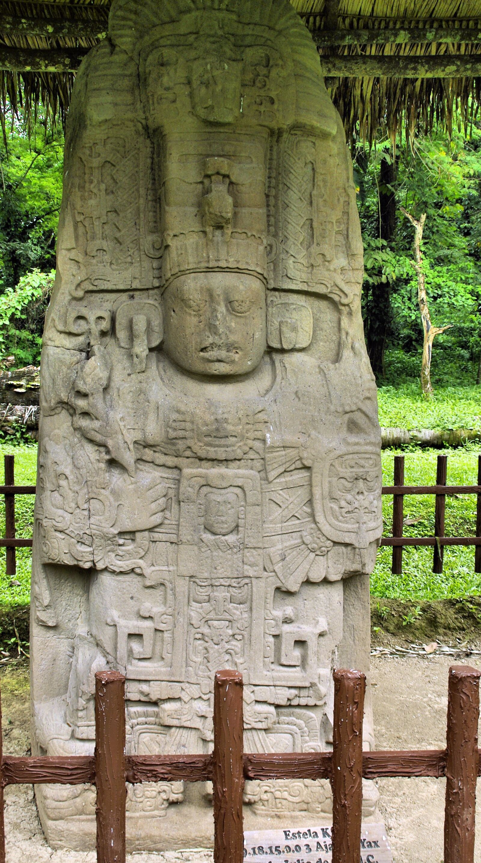 Pentax K200D sample photo. Honduras, copán, stone photography