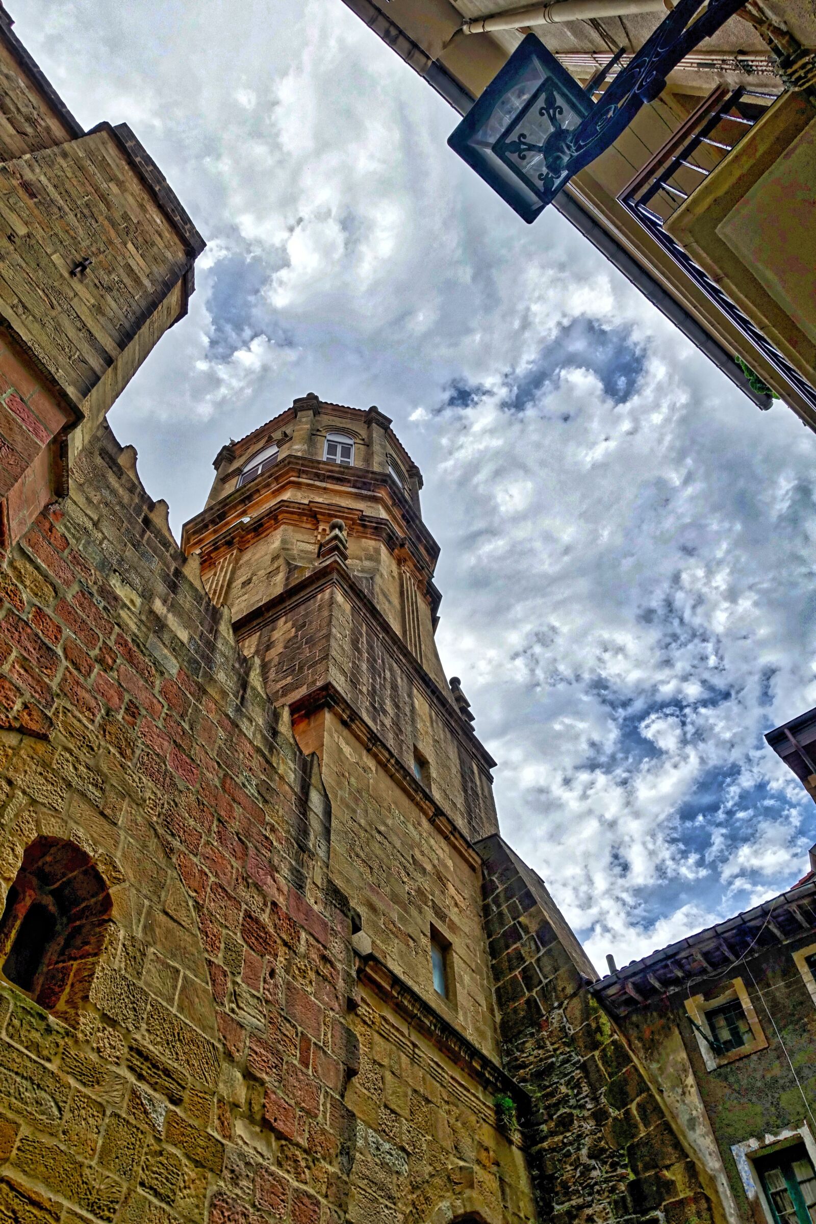 Sony Cyber-shot DSC-RX100 III sample photo. Upwards, view, sky photography