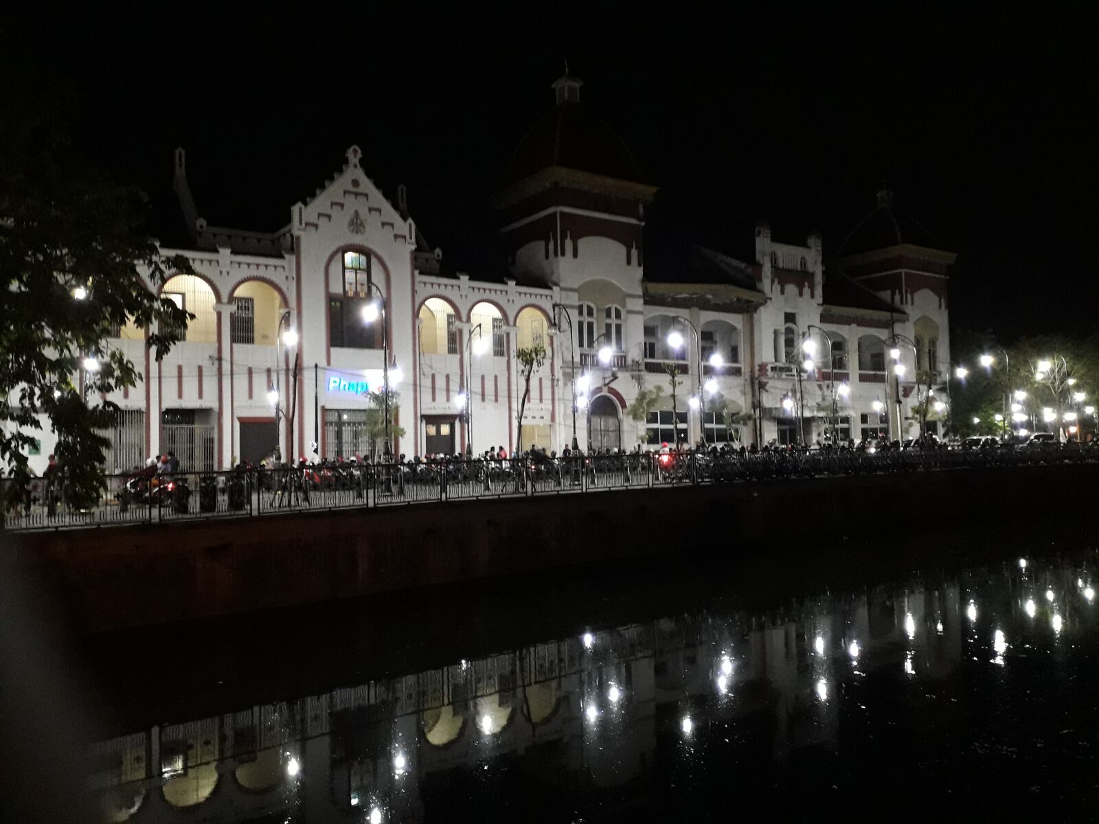 Samsung Galaxy J3 Pro sample photo. Semarang, old city, old photography