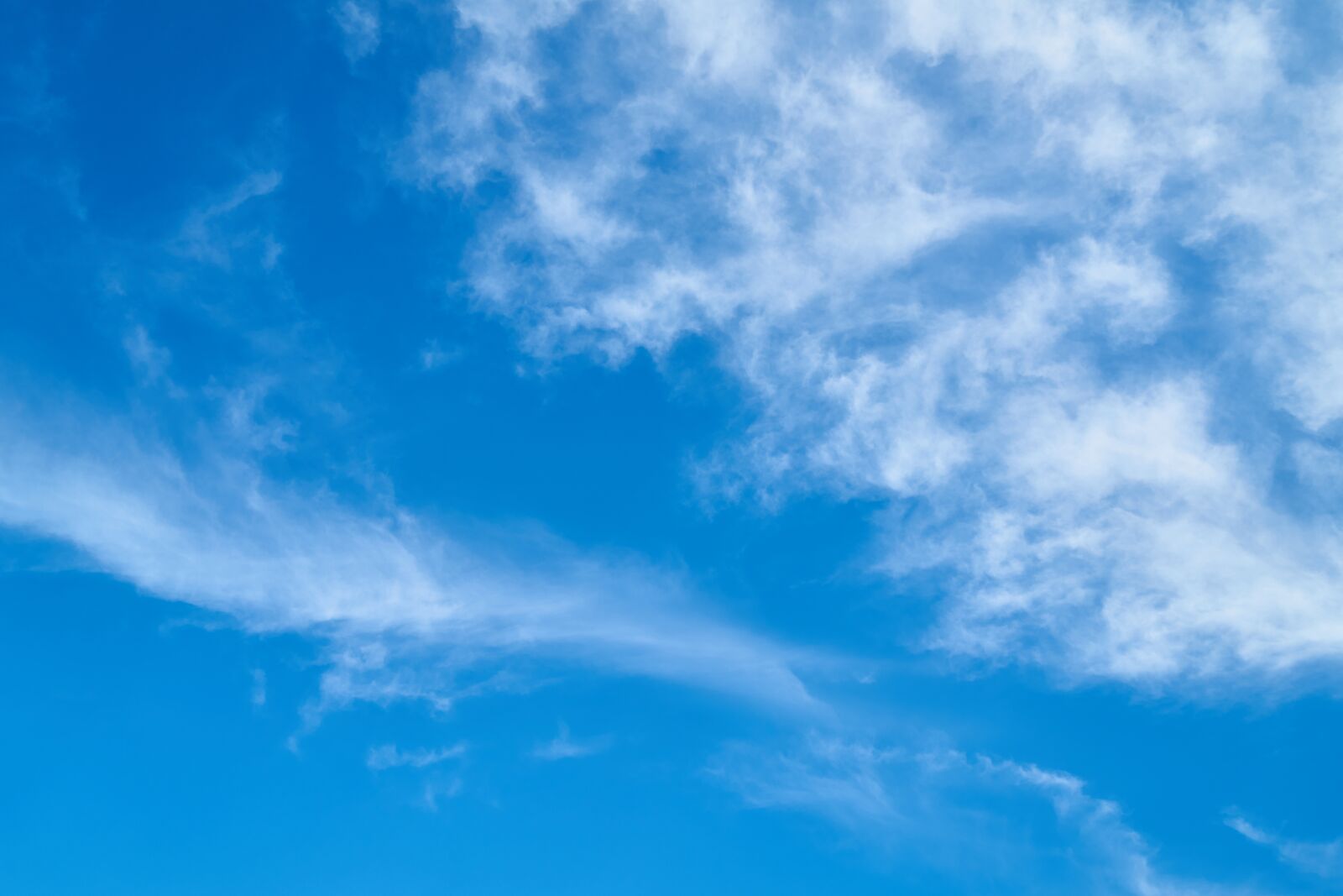 Sony a7R II sample photo. Cloud, blue, white photography