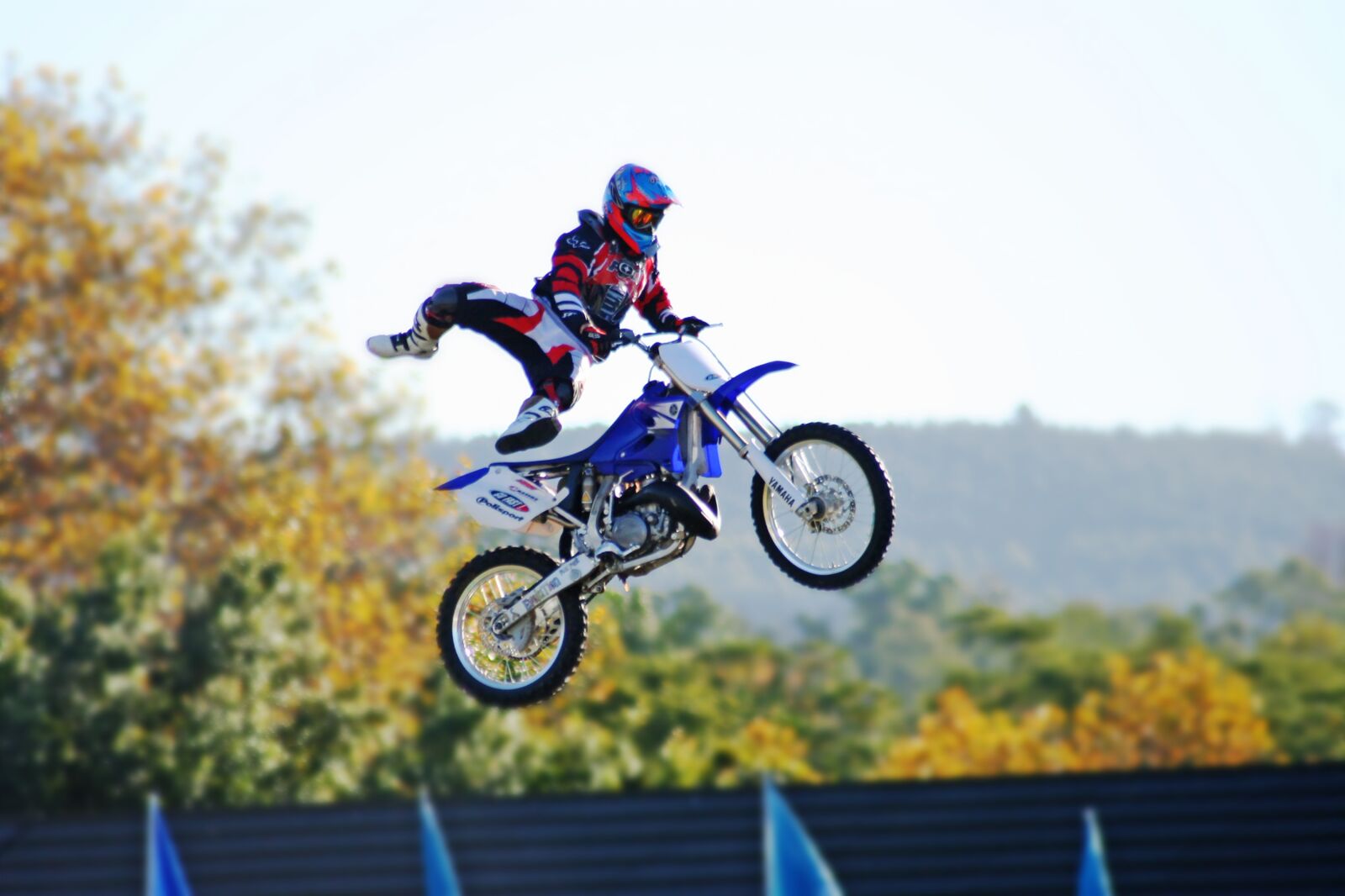 Canon EOS 350D (EOS Digital Rebel XT / EOS Kiss Digital N) sample photo. Yamaha, sport, motocross photography