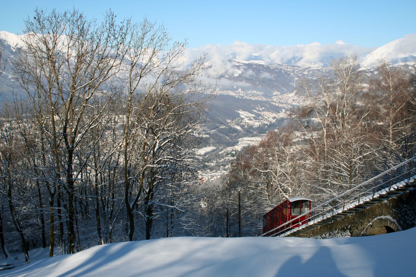 Canon EOS 350D (EOS Digital Rebel XT / EOS Kiss Digital N) sample photo. Lugano, switzerland, mountains photography