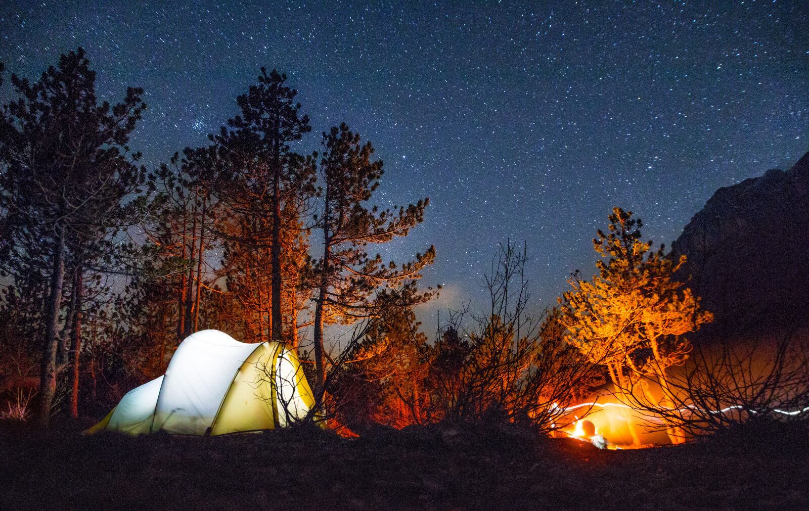 Canon EOS 70D sample photo. Tent, star, fire photography