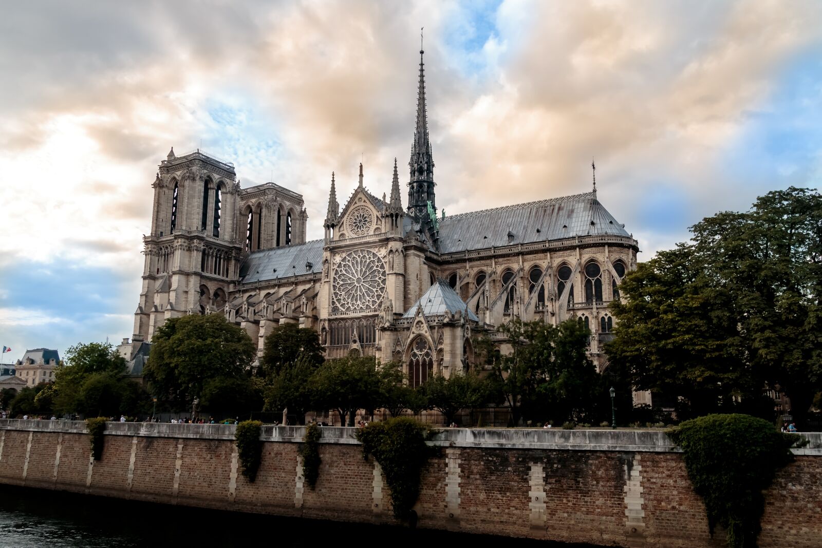 Canon EOS 70D sample photo. Notre-dame, paris, church photography