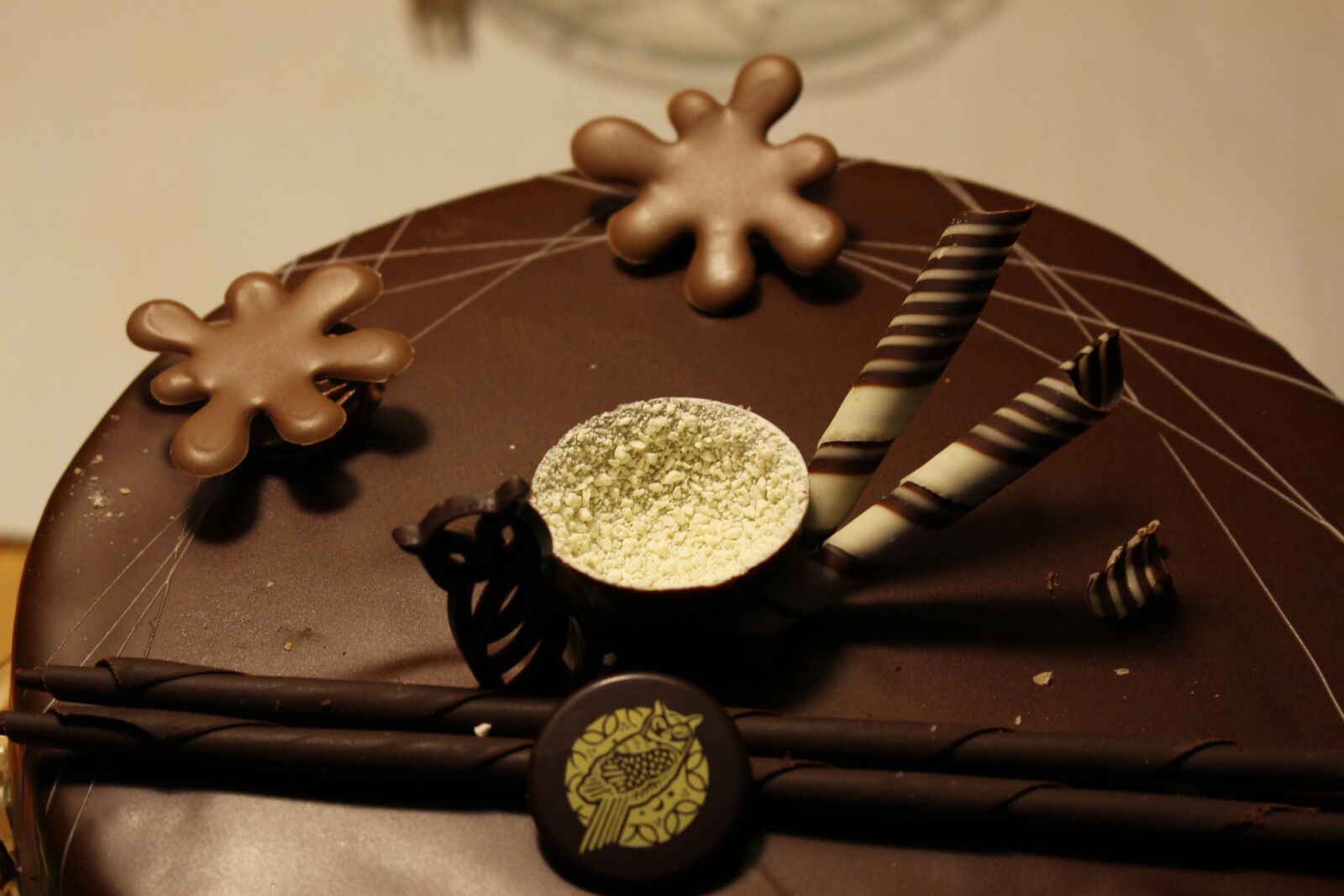 Canon EF-S 18-55mm F3.5-5.6 IS STM sample photo. Blee, cake, chocolate, sweet photography