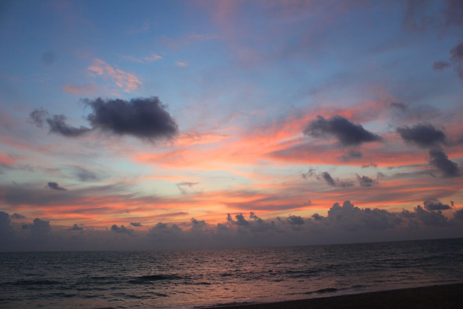 Canon EOS 550D (EOS Rebel T2i / EOS Kiss X4) sample photo. Sunset, sky, sunrise photography