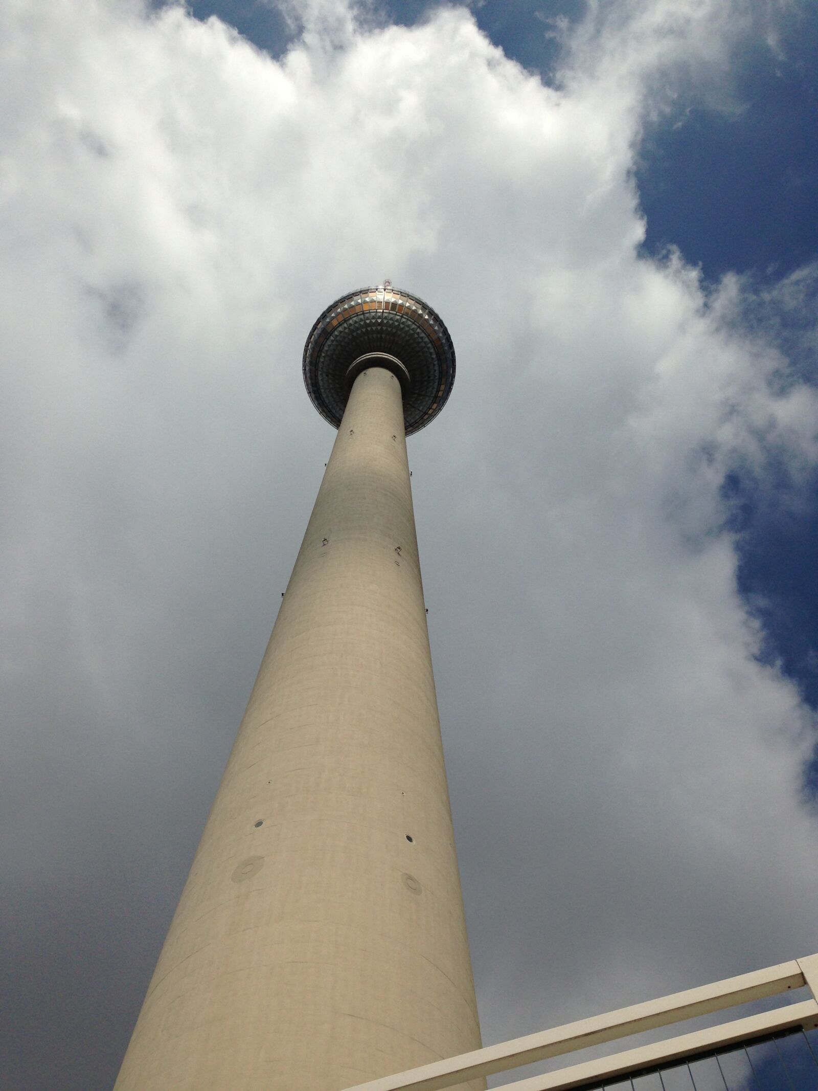 Apple iPhone 5 sample photo. Berlin, tvtower, tower photography