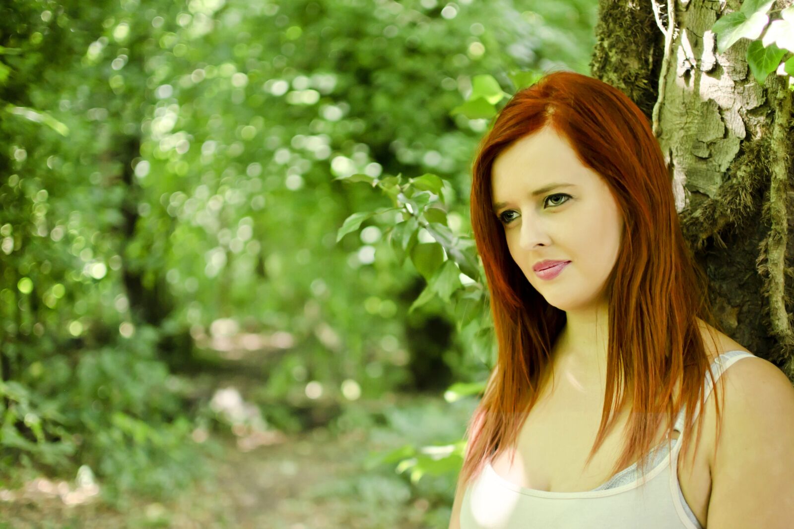 Nikon D5100 sample photo. Model, woodland, girl photography