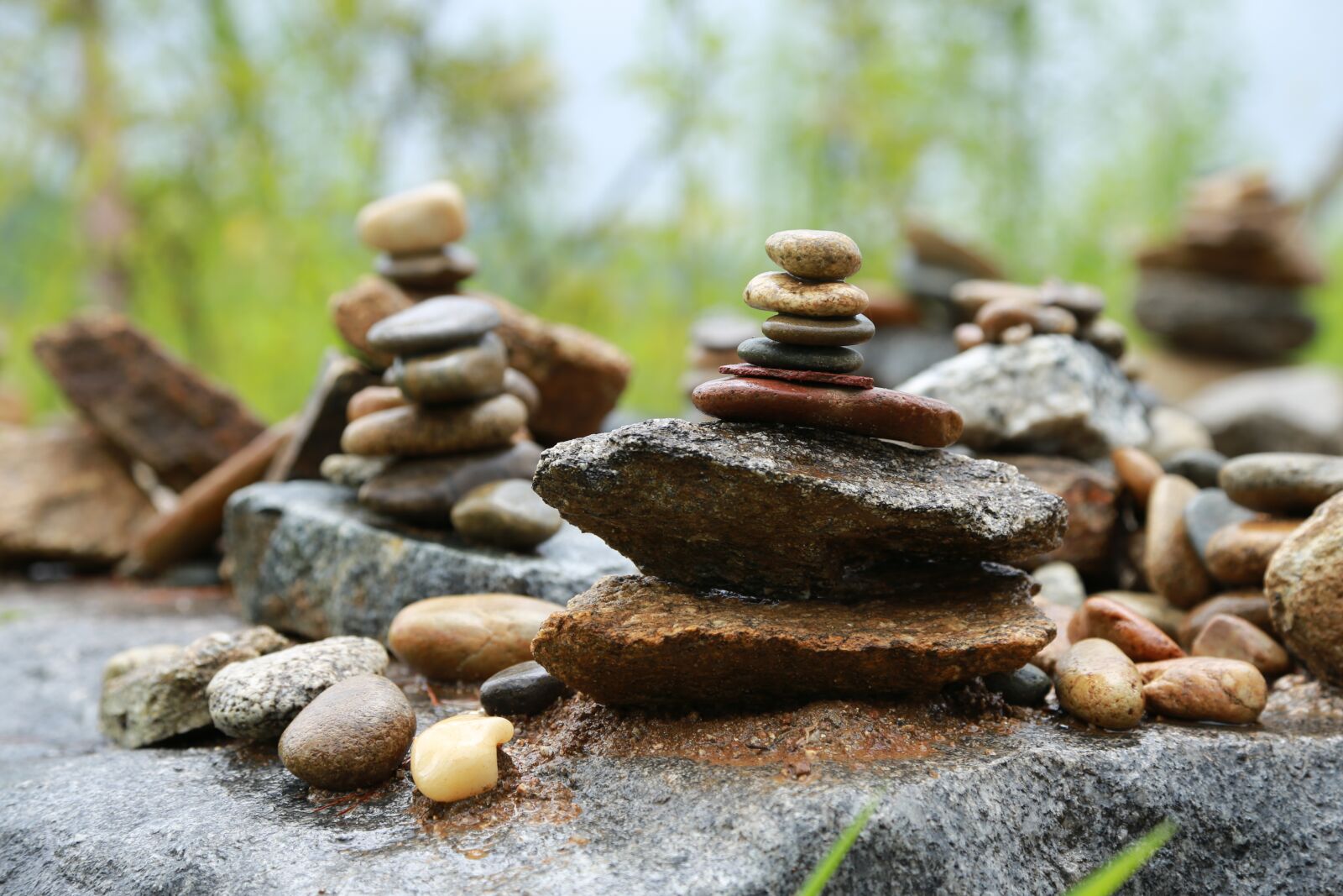Canon EOS 6D + Canon EF 24-105mm F4L IS USM sample photo. Stone, shingle, stone tower photography
