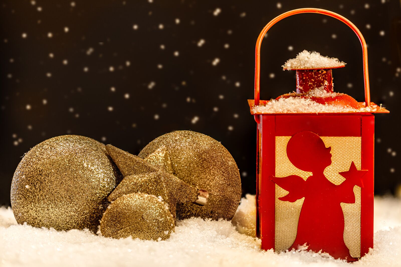 Canon EOS R sample photo. Christmas lantern, lantern, christmas photography