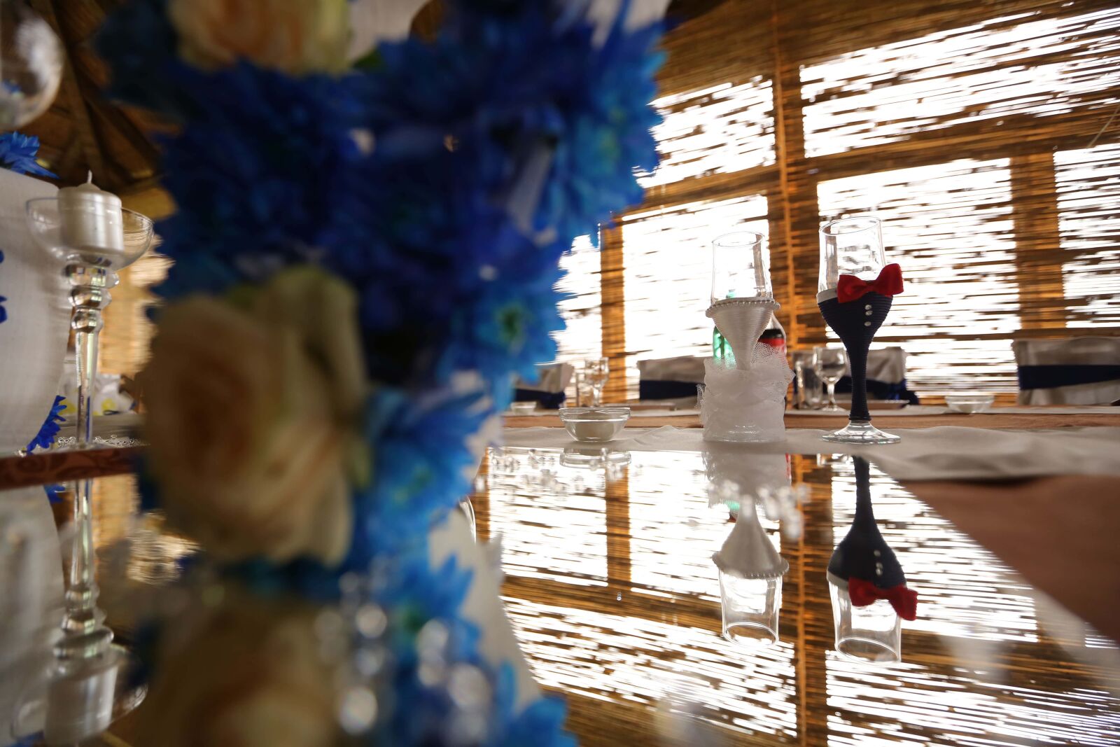 Canon EF 16-35mm F2.8L II USM sample photo. Ceremony, decoration, detail, glasses photography