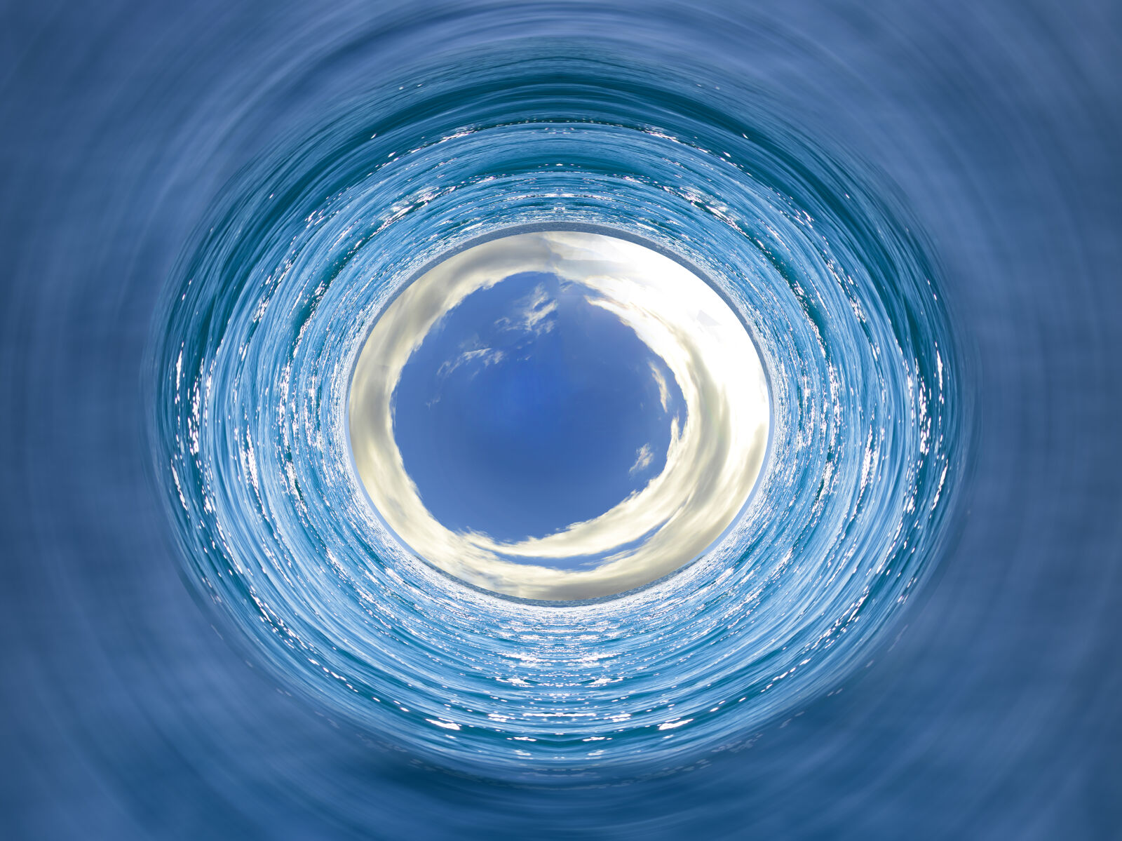 Nikon D5100 + Nikon AF-S DX Nikkor 35mm F1.8G sample photo. Abstract, black, blue, boat photography