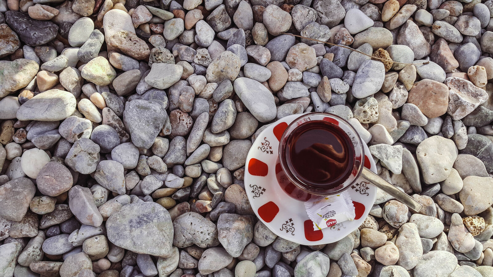 Samsung Galaxy Note4 sample photo. Tea, at, the, beach photography