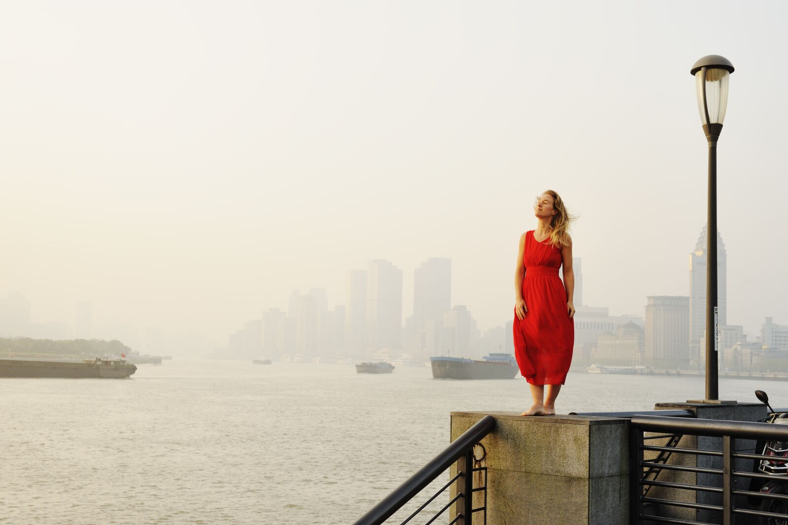 Nikon D700 sample photo. Woman in red skirt photography