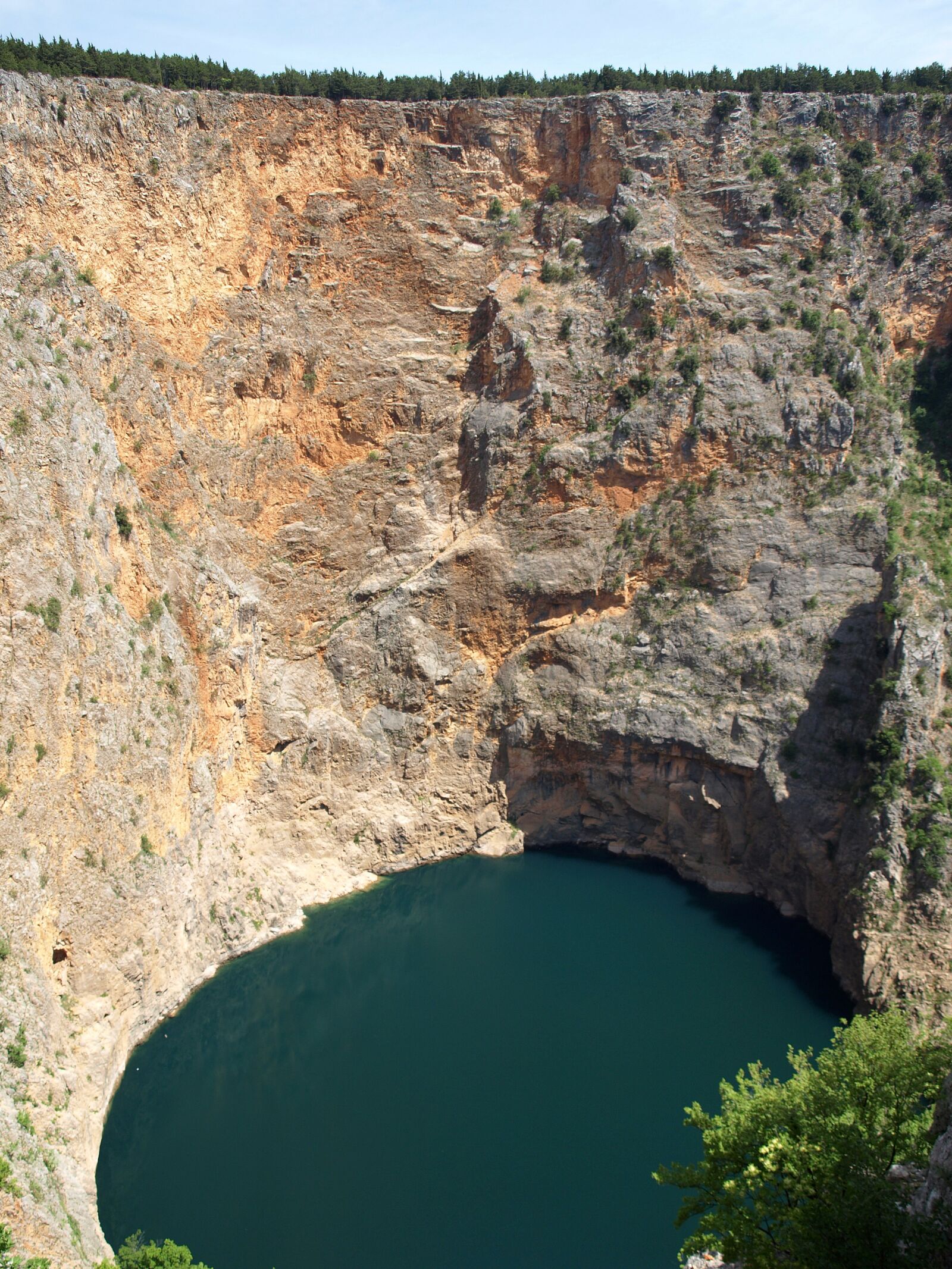 Olympus E-510 (EVOLT E-510) sample photo. Red lake, imotski, croatia photography