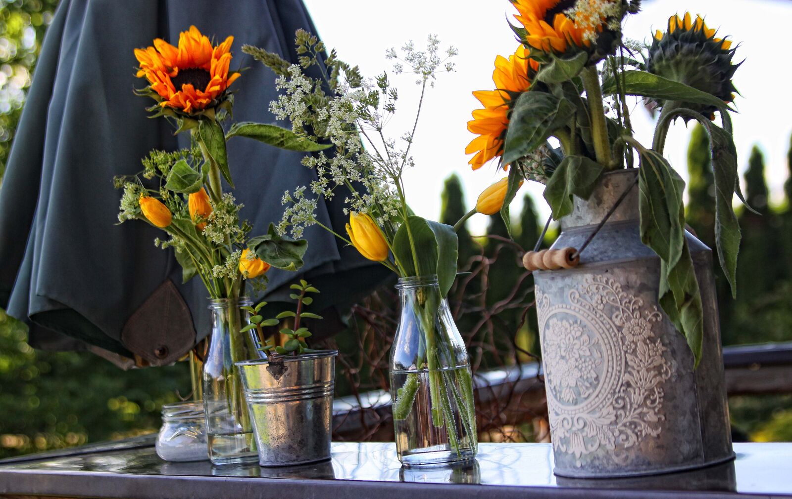 Canon EOS 50D sample photo. Sunflower, vase, flower photography