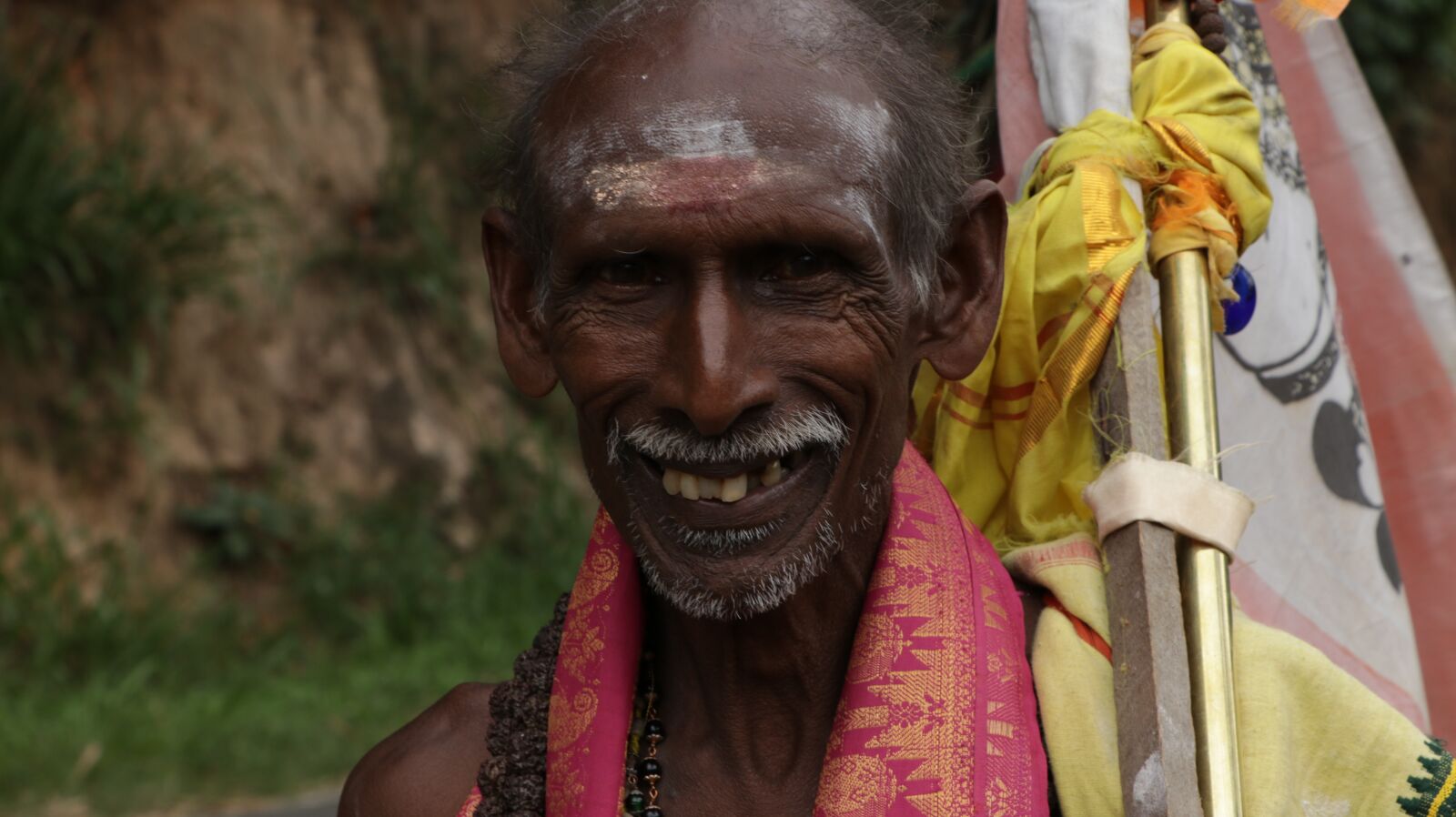 Canon EF-S 18-135mm F3.5-5.6 IS USM sample photo. Man, sri lanka, india photography