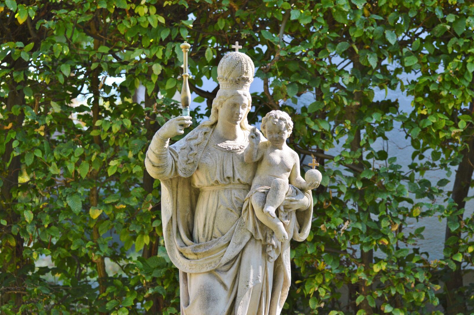Nikon D3200 sample photo. Statue, figure, sculpture photography