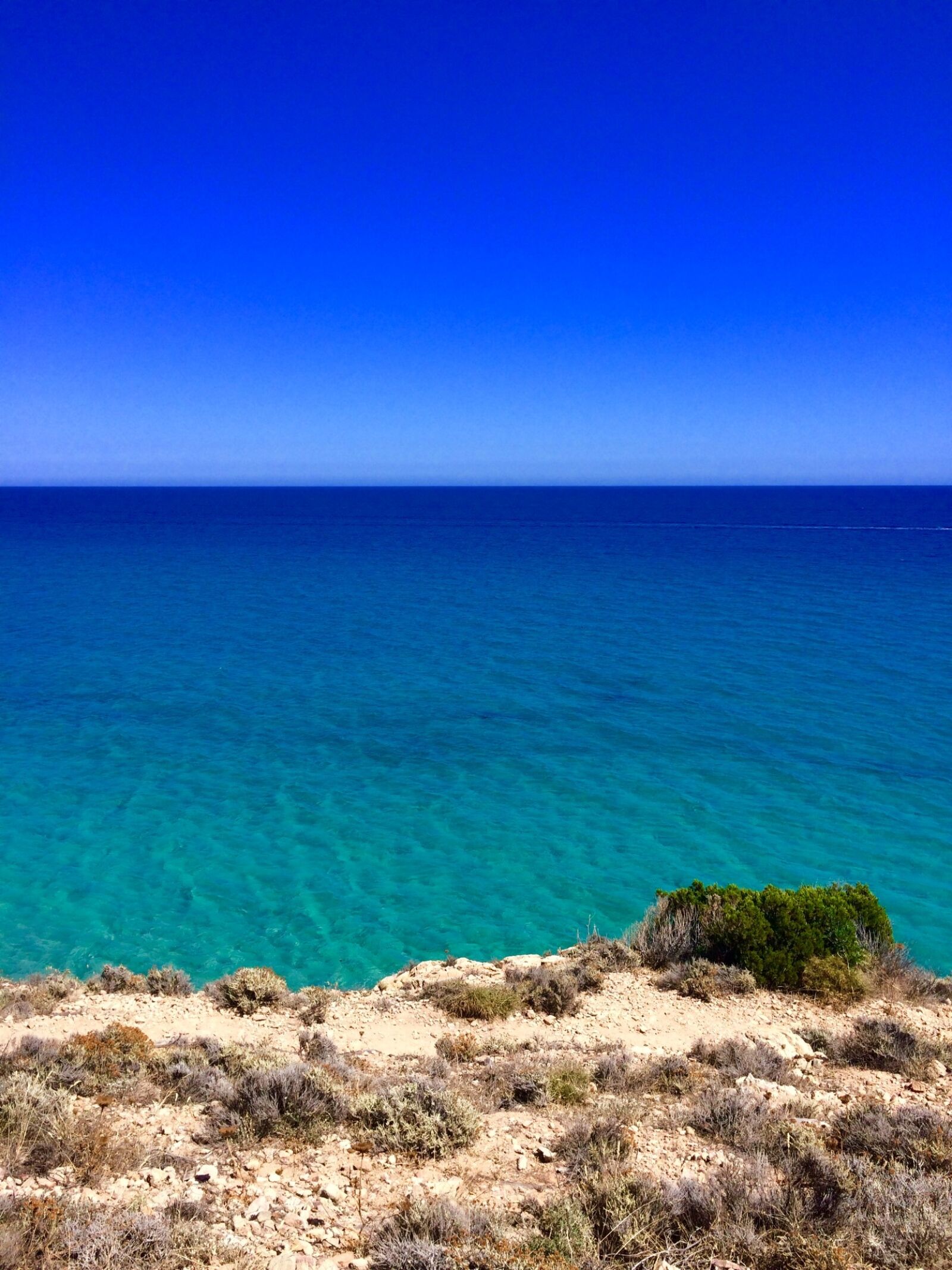 iPhone 5s back camera 4.15mm f/2.2 sample photo. Sardinia, natural beauty, peace photography