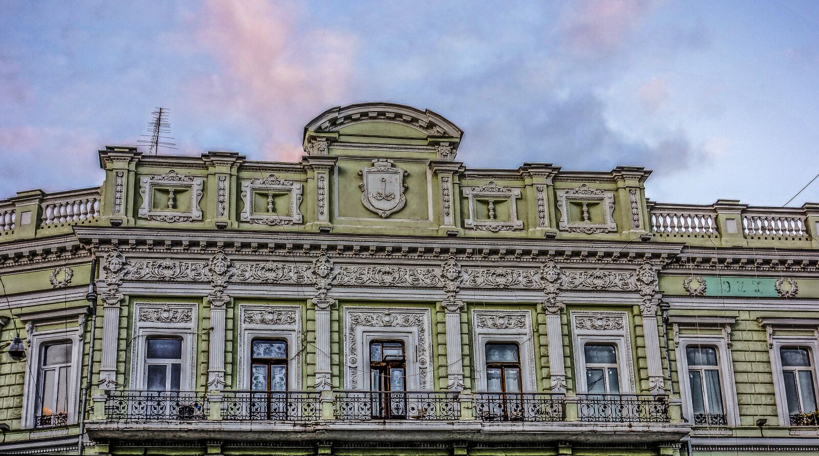 Sony Cyber-shot DSC-RX100 sample photo. Odessa, building, sunset photography