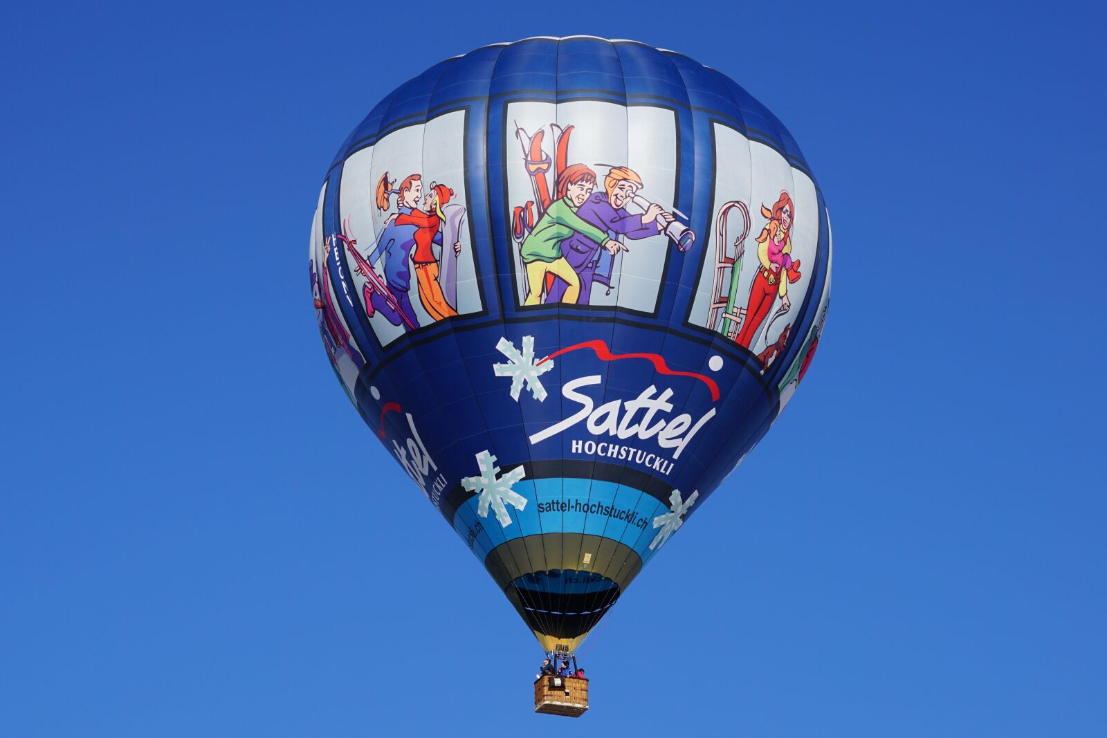 Sony DT 55-300mm F4.5-5.6 SAM sample photo. Balloon, balloon envelope, hot photography