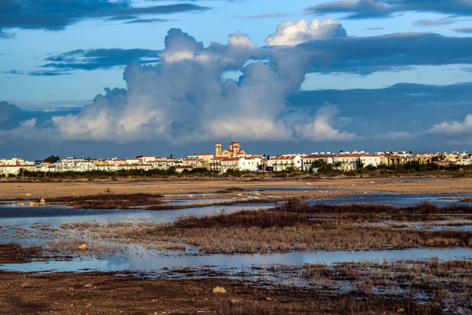 Nikon D3300 sample photo. Town, lake, landscape photography
