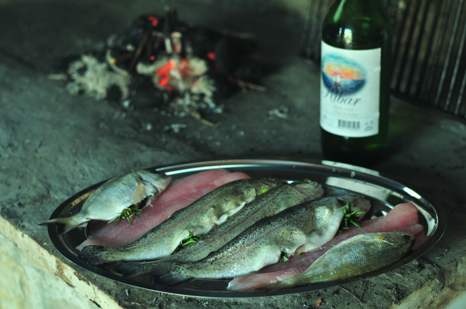 Nikon D300 sample photo. Fish, seafood, wine photography