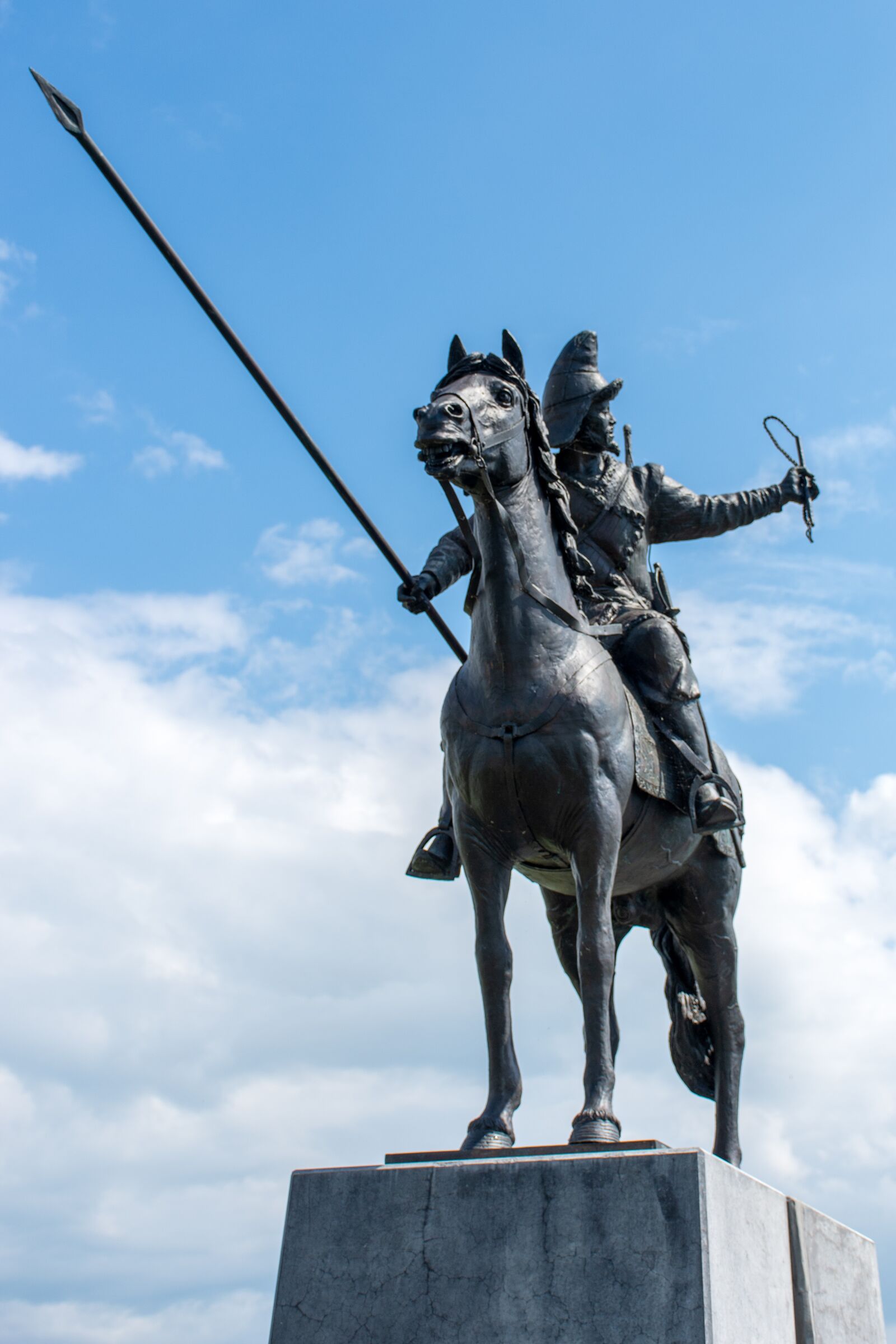 Nikon D7200 sample photo. Statue, horse, knight photography