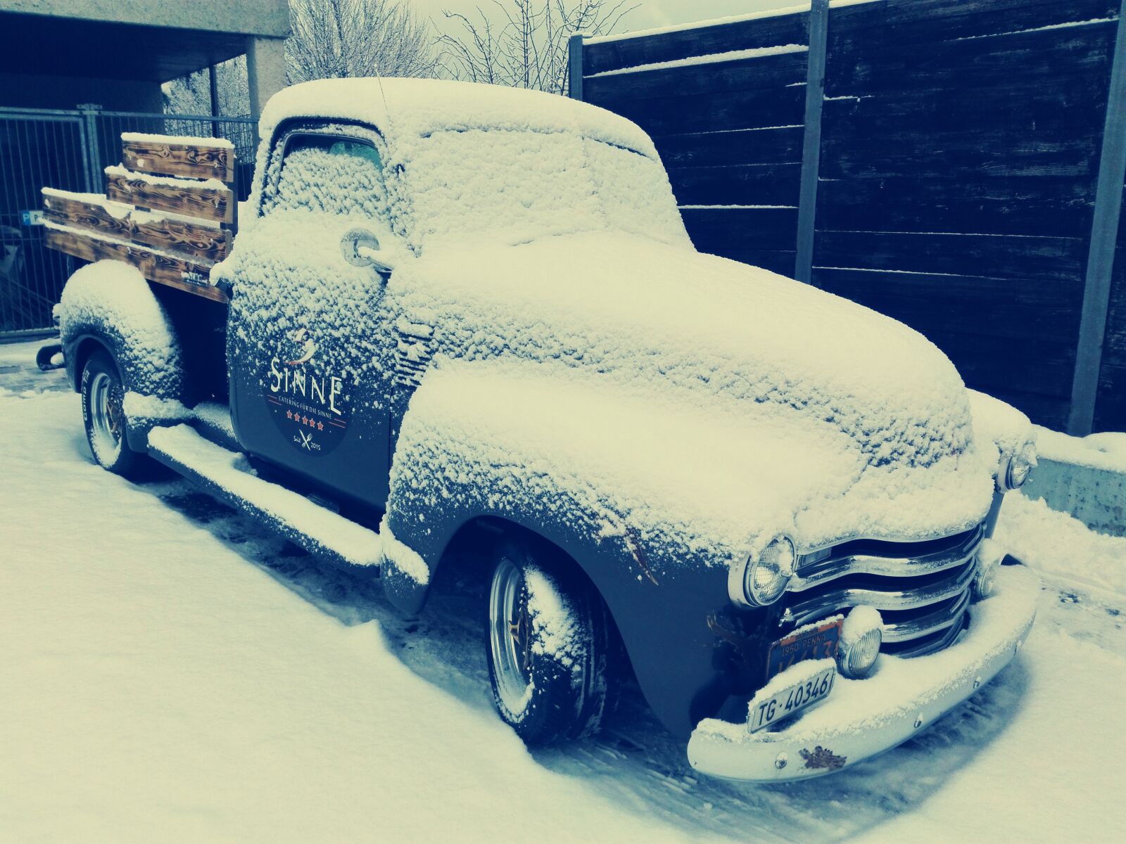 HUAWEI Cherry Mini sample photo. Chevrolet, snow, snowy photography