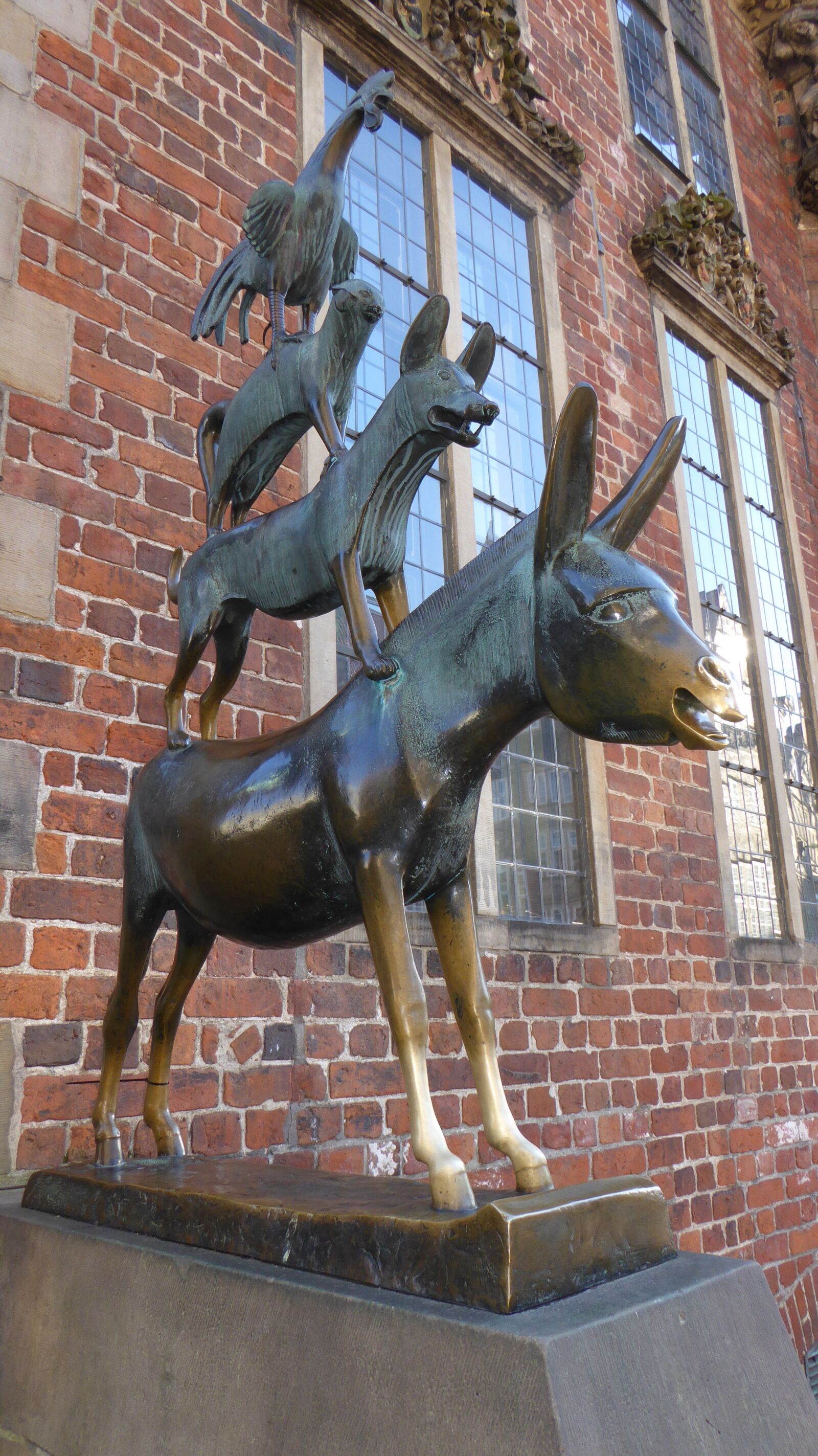Panasonic DMC-TZ61 sample photo. Bremen, landmark, monument photography