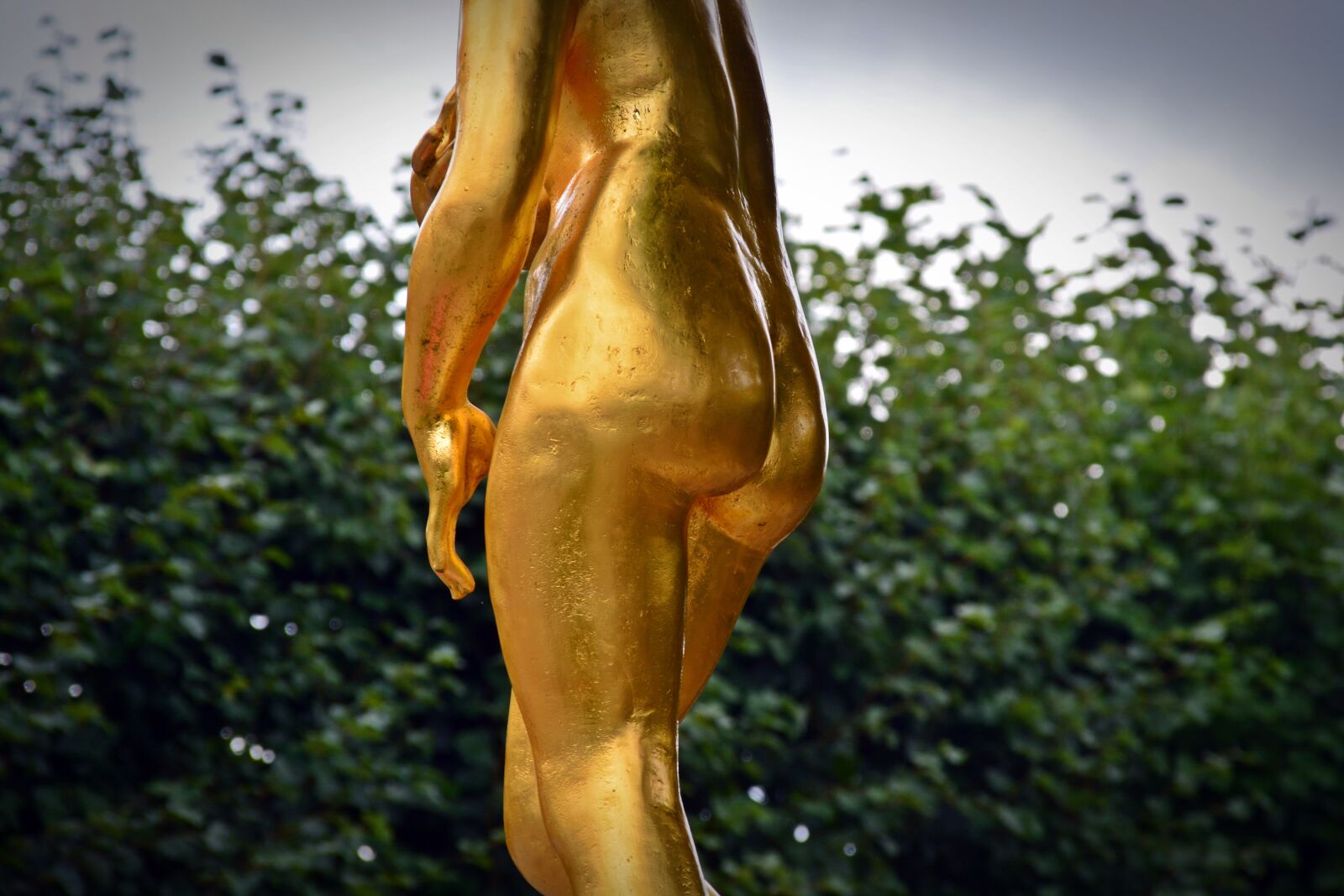 Nikon D5200 sample photo. Statue, figure, butt photography