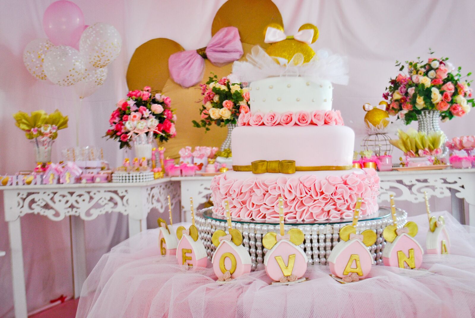 Nikon D3000 sample photo. Cake, birthday, ornamentation photography