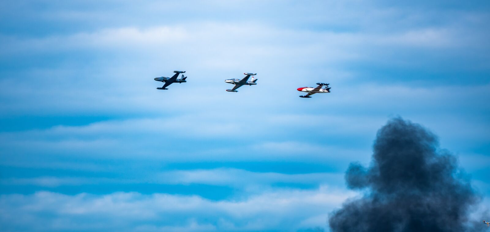 Nikon D500 sample photo. Fighters, bombs, aircraft photography