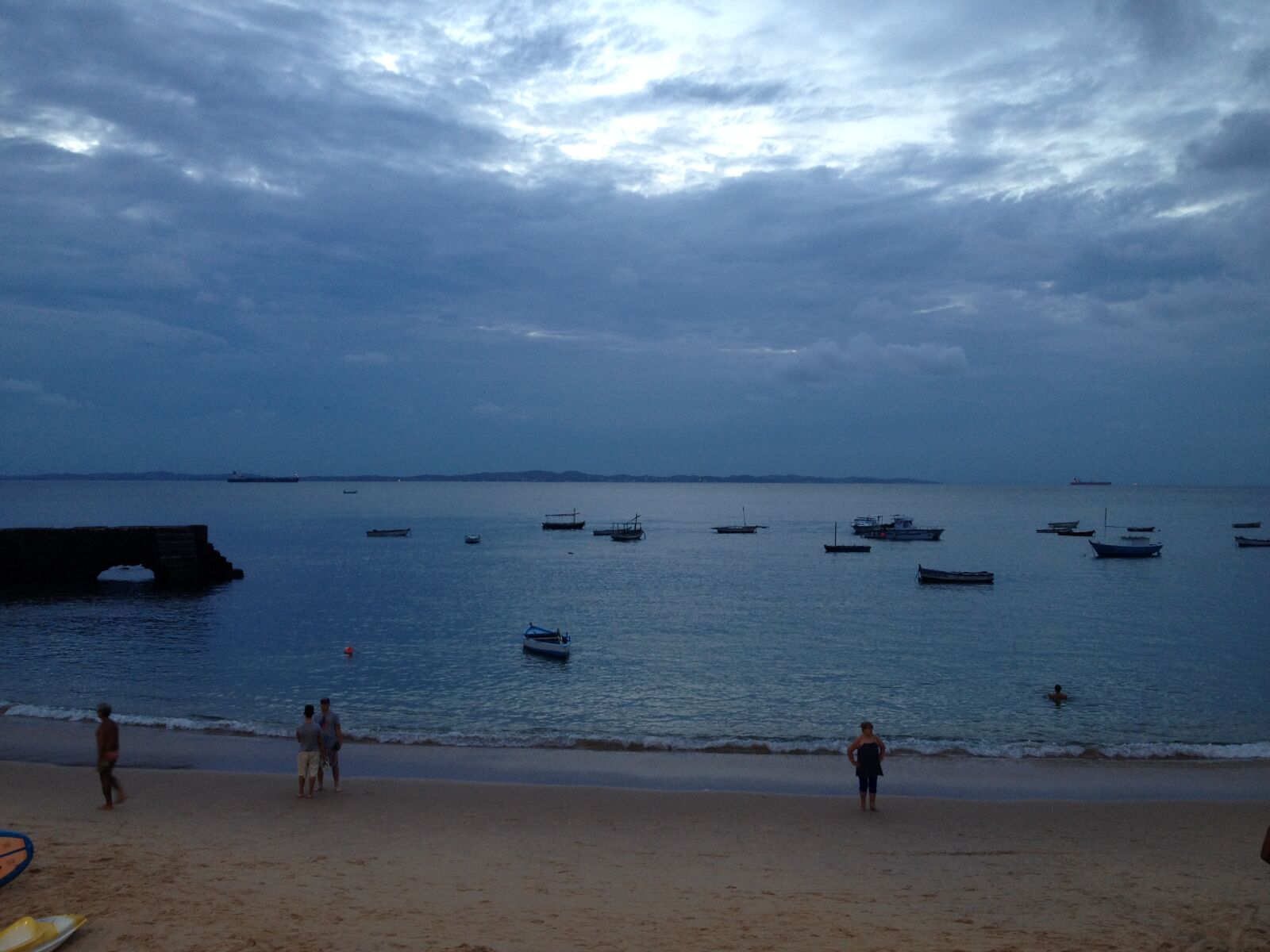 iPhone 4S back camera 4.28mm f/2.4 sample photo. Beach, summer, sea photography