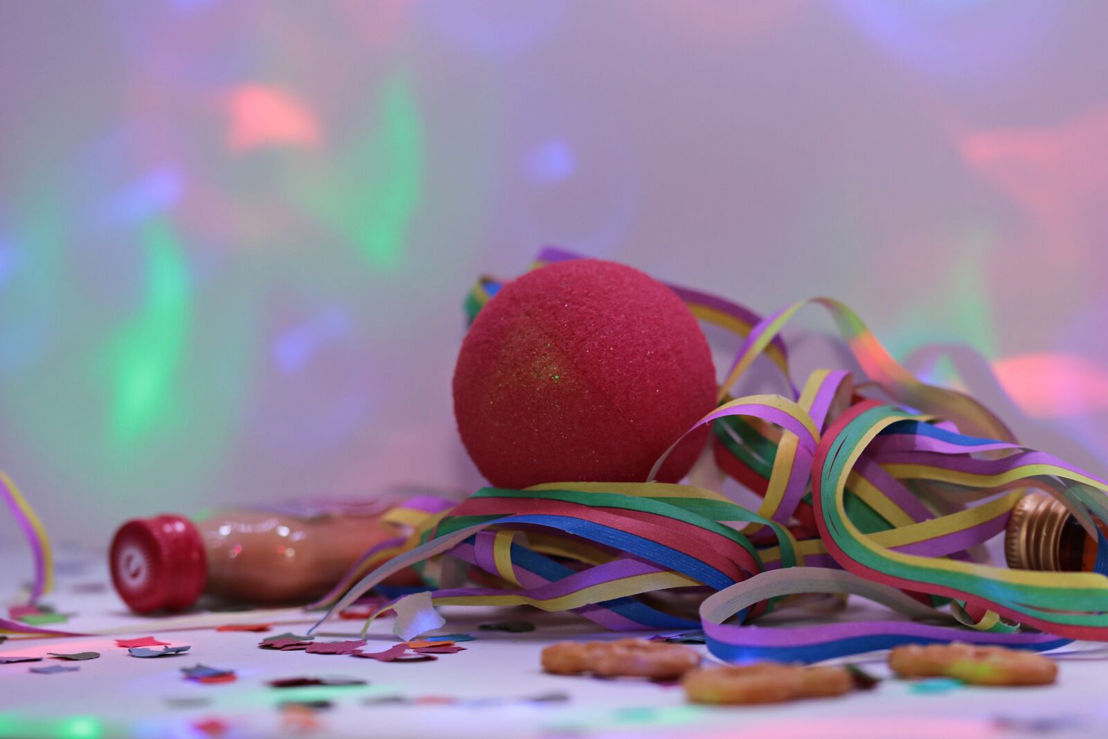 Canon EOS 80D sample photo. Streamer, carnival, party photography