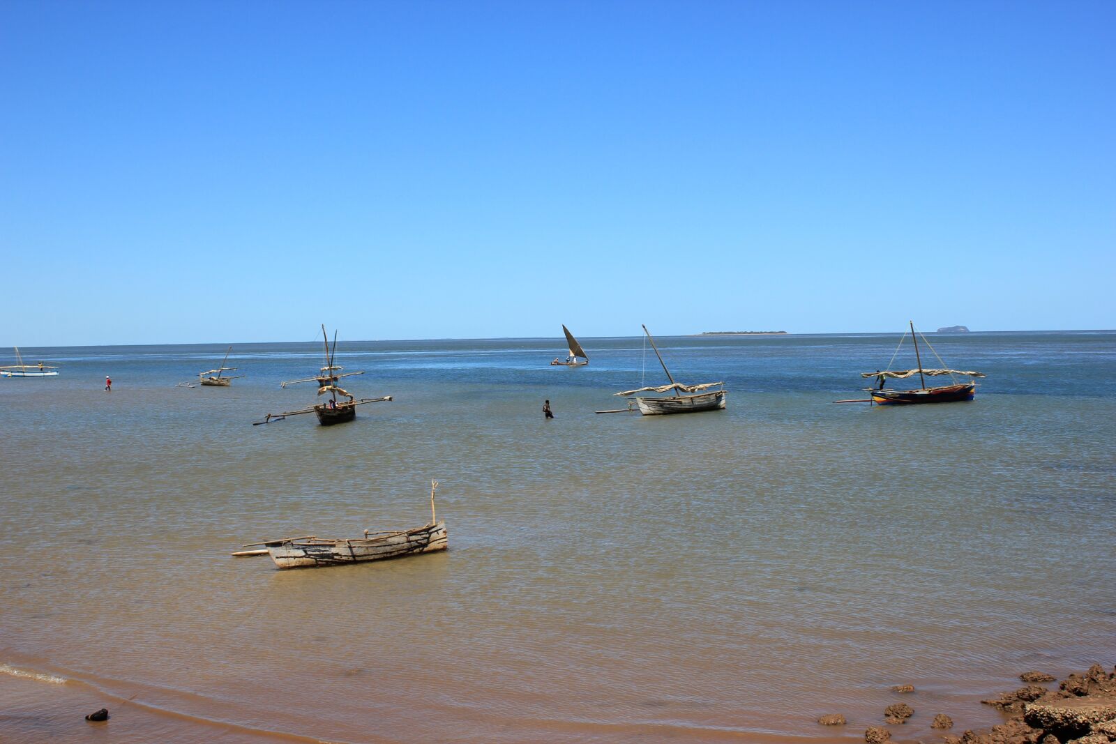 Canon EOS 550D (EOS Rebel T2i / EOS Kiss X4) sample photo. Madagascar, analalava, afrique photography